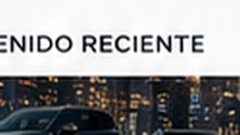 Autos premium en una ciudad mexicana