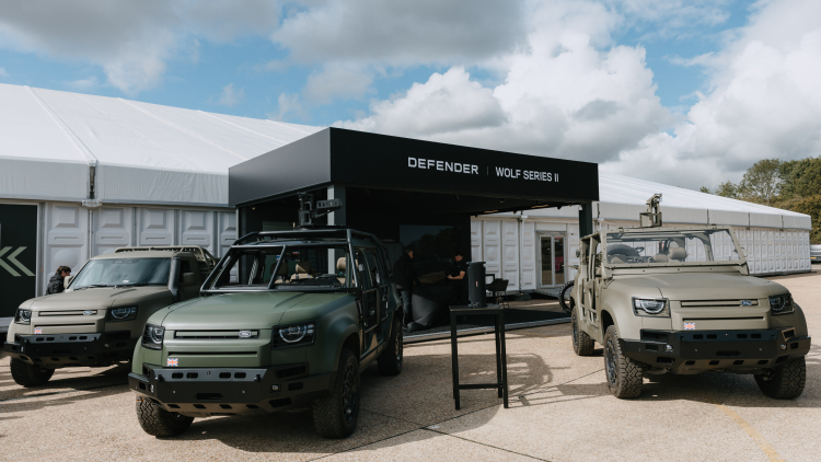 Land Rover Defender
