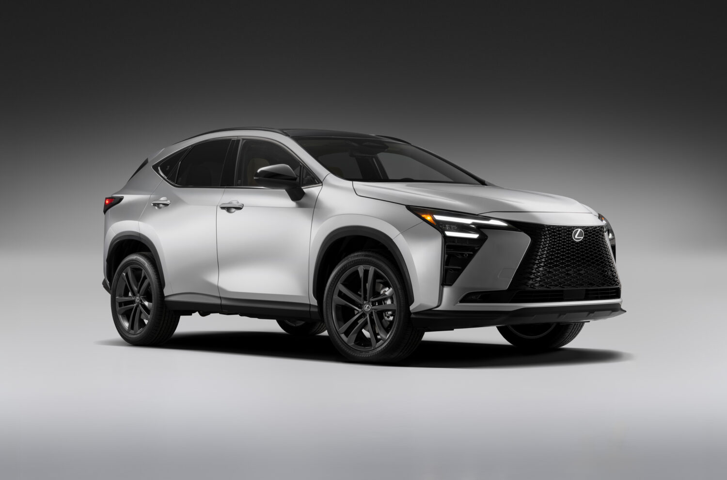 Lexus NX 350h 2027 en presentación oficial