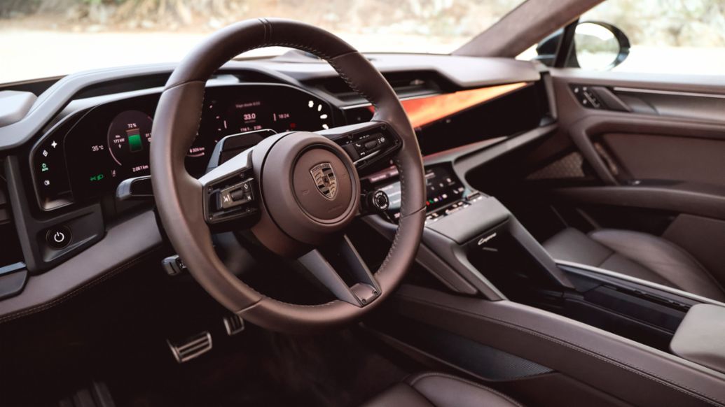 Interior del Porsche Cayenne Electric