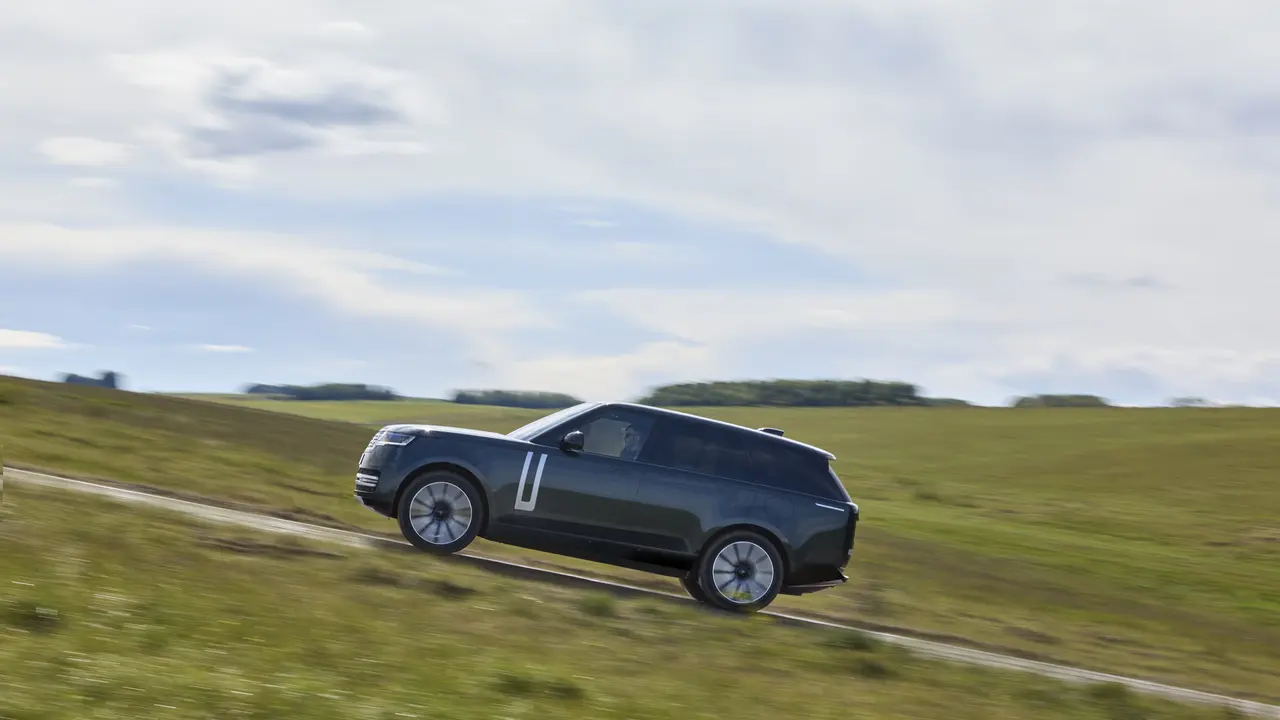 Range Rover Electric 2027